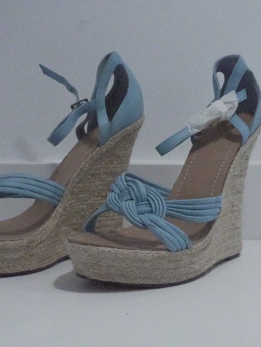 blue platforms - Picture 3 of 4